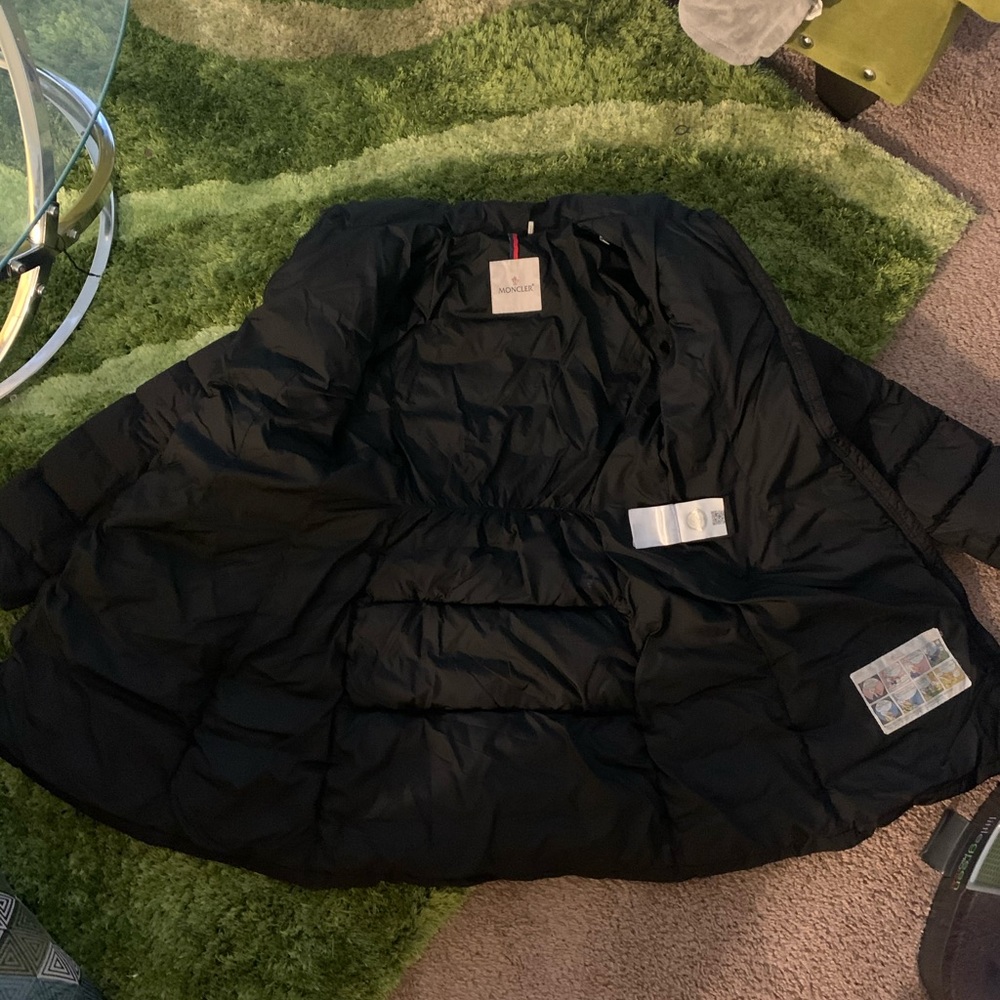 Jacket - Picture 3 of 6